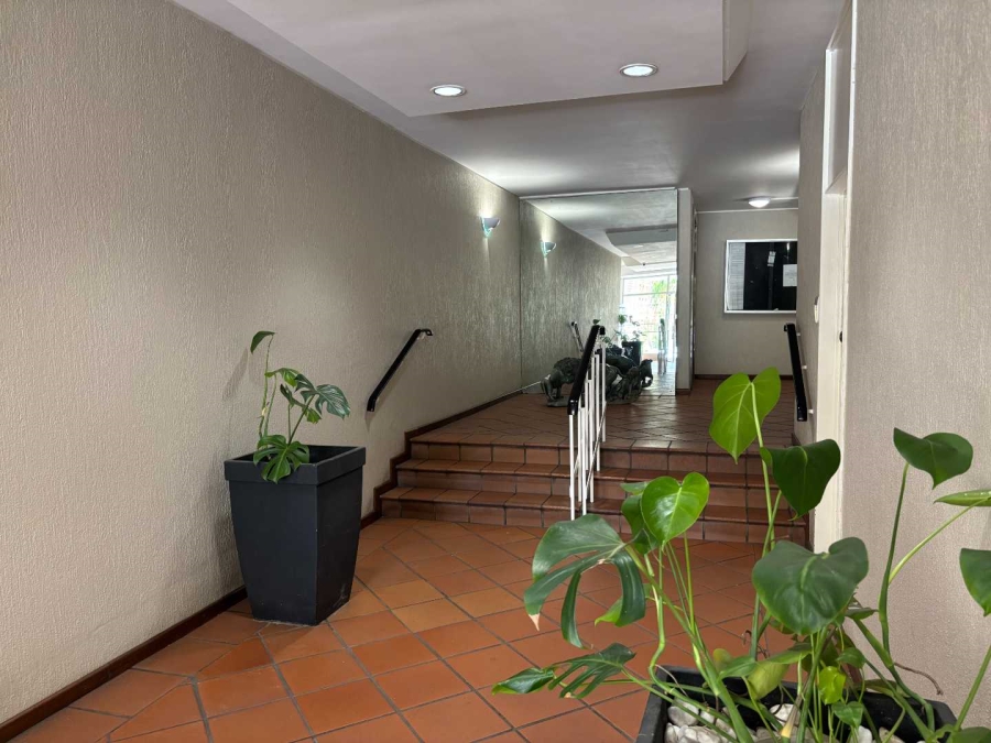 2 Bedroom Property for Sale in Three Anchor Bay Western Cape